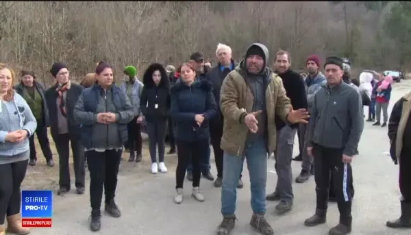 Revoltă în Nucșoara, după ce s-a anunțat că vor fi 2 centre pentru suspecții de coronavirus