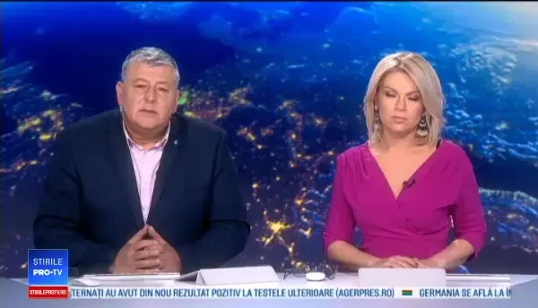 Un pui de maimuță alb ca zăpada, atracția unei grădini zoologice din Praga