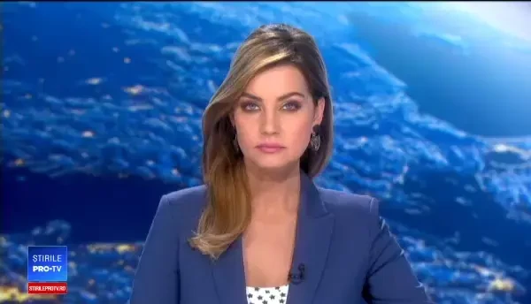 Un agent de pază urmărea tinere cu trotineta ca să se dezbrace în faţa lor