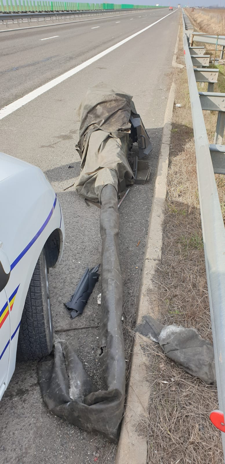 Accident produs de un tanc pe Autostrada Soarelui