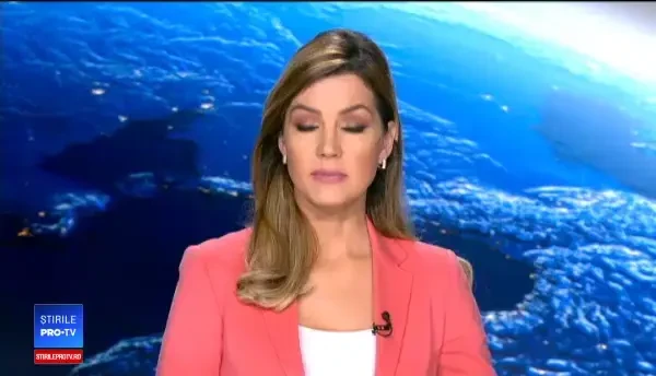 Protest cu măști de gaze pe față în Capitală. Petiția semnată de zeci de mii de oameni