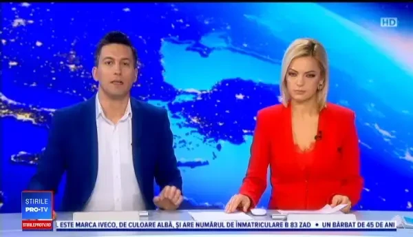 VIDEO. O mașina a ars ca o torță în mijlocul Galațiului în urma unui accident