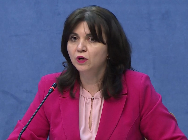 Evaluare Naţională 2024. Monica Anisie: Subiectele să încurajeze creativitatea, nu tocitul. Părinţii să-i susţină pe copii