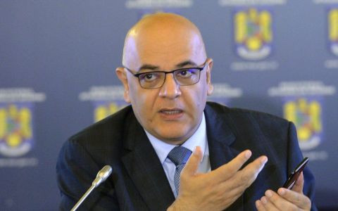 Raed Arafat: Evenimentele în spații închise, cu peste 100 de persoane, vor fi interzise