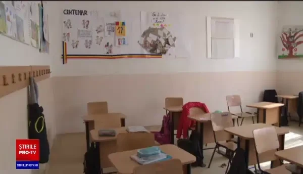 Părinții vor primi zile libere de la serviciu, plătite de stat, când școlile se închid forțat