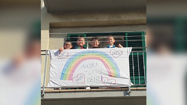 Mesajul ferm al medicilor pentru părinți: „Țineți copiii în casă și veți salva vieți!”