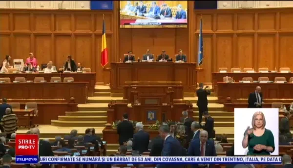 Klaus Iohannis cheamă astăzi partidele politice la consultări