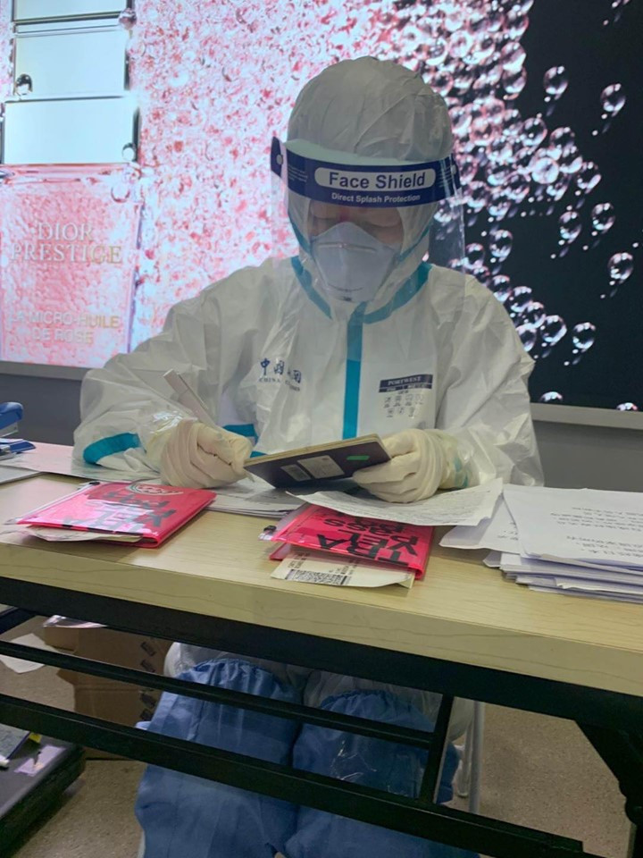 Măsurile luate de autorităţile chineze pe aeroporturi