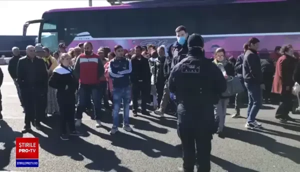 Cozi uriașe la vama Nădlac. Cât durează să intri în țară