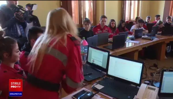 Voluntarii care au grijă de vârstnici și cei cu nevoi speciale în timpul crizei Covid-19