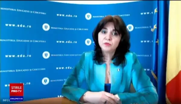 Anisie: "Măsură de suspendare a cursurilor poate continua". Cum decurg cursurile online