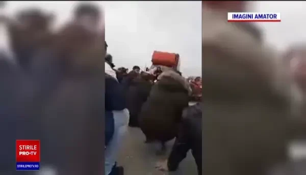 Ungaria și-a închis granițele. Peste 3.500 de români, blocaţi în drum spre casă