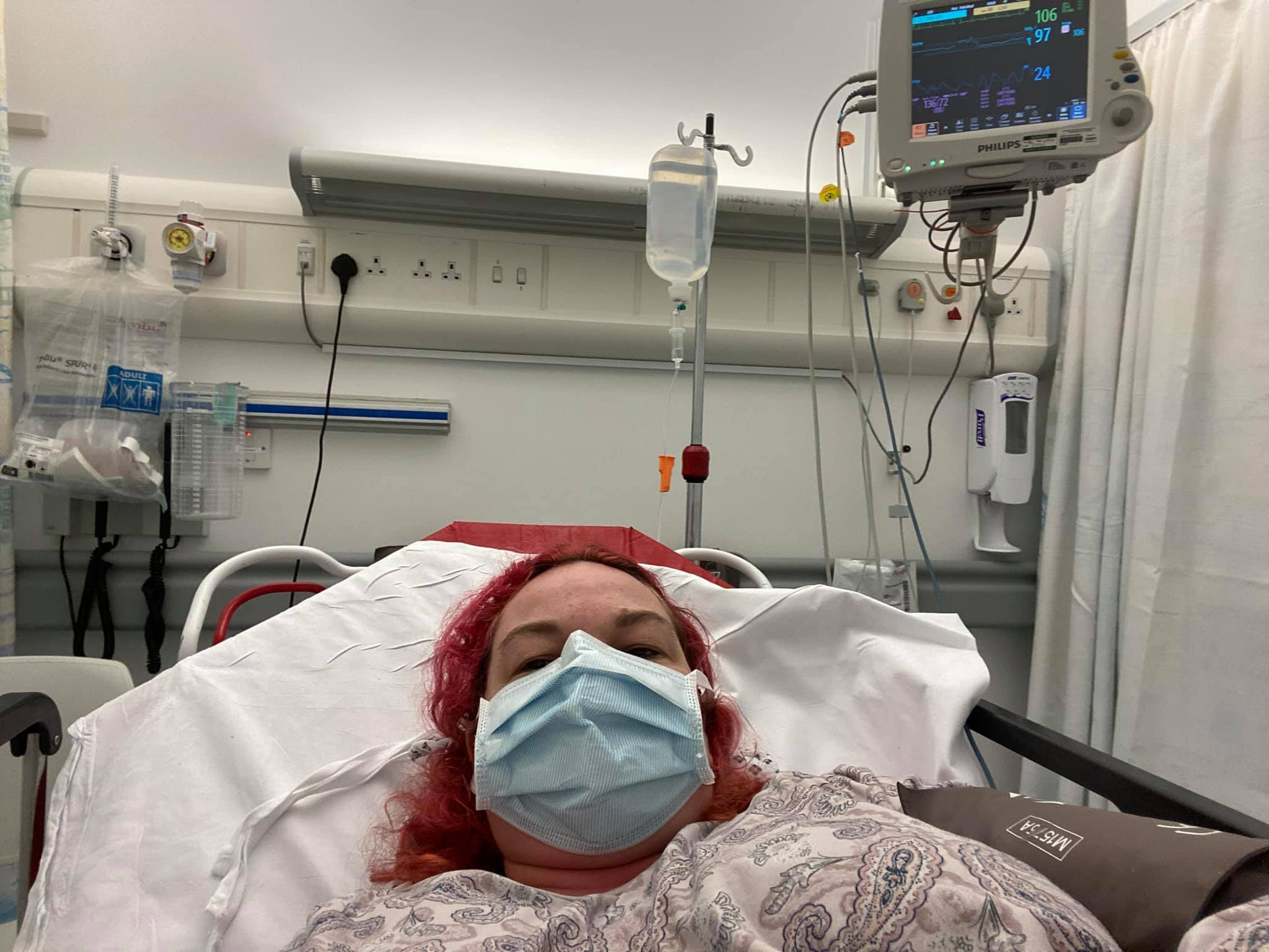 Numărul cazurilor de viroze, gripe și pneumonii în România crește de la o săptămână la alta. Cinci bolnavi au murit