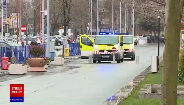 Reguli stricte pentru magazine, pieţe şi parcuri. Toate mall-urile din România, închise