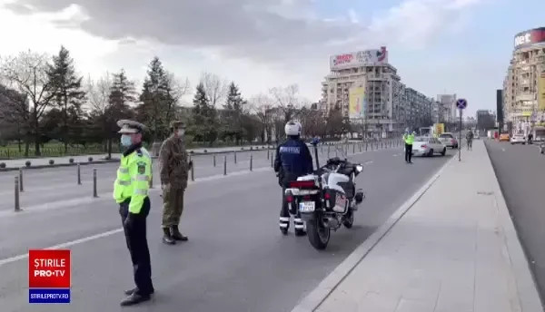 Gestul polițiștilor pentru românii care "stau acasă": Imnul României s-a auzit în toată țara