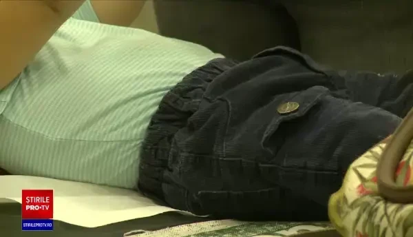 Ce se întâmplă cu copiii care rămân singuri, după ce părinții lor se infectează cu noul coronavirus