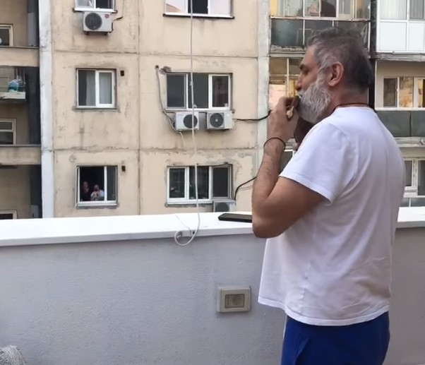 Interviu cu Damian Drăghici: „Muzica ne ajută pe toți”. Artistul a împlinit 50 de ani