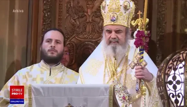 Cum se va desfășura slujba de Înviere. "Este exclus să aducem lumină de la Ierusalim”