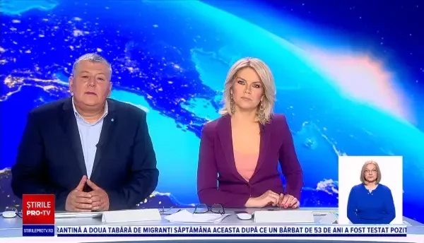 Cadrele medicale din Sibiu, întâmpinate cu flori și aplauze de către pompieri