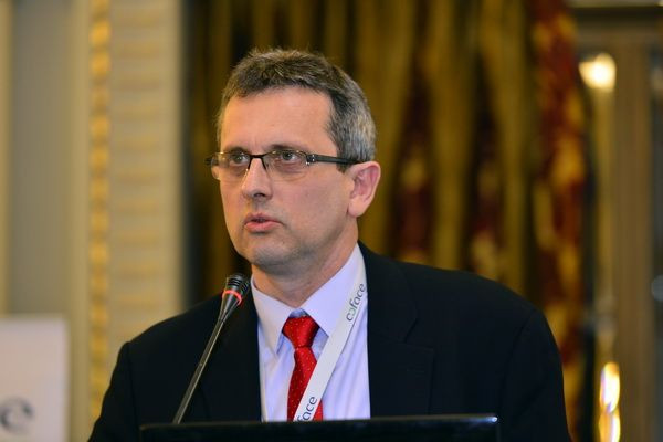 Valentin Lazea, despre situația din România: A epuizat toată muniţia pe care ar fi putut s-o utilizeze în condiţii de criză