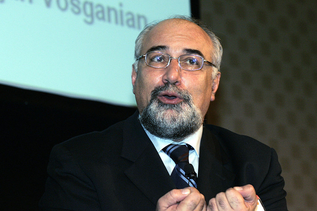 Încă un lider politic cere parlamentarilor să vină la muncă: ”Se lasă impresia că Parlamentul e doar un detaliu”