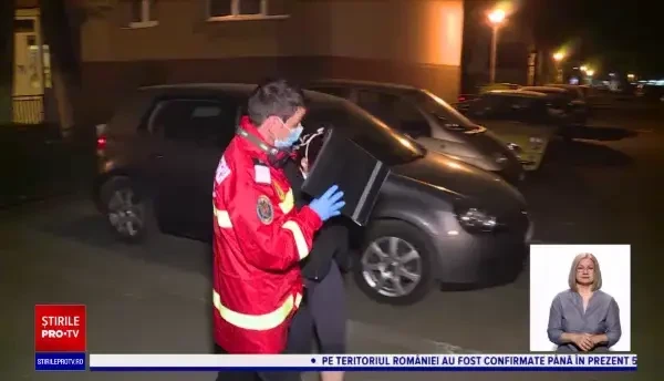 O femeie a fost atacată în propria locuință de fostul soț, de față cu fetița lor de 7 ani