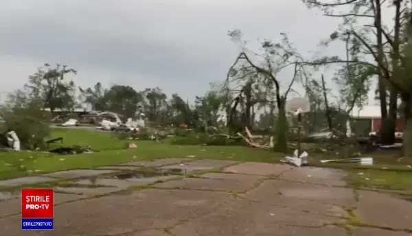 Tornade devastatoare în Statele Unite. Cel puţin șase morţi. VIDEO