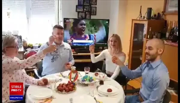 Cum sărbătoresc Paștele românii catolici din diaspora. ”Nu uitați, totul va fi bine!”