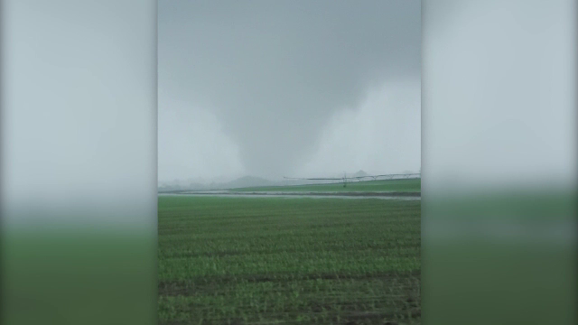 Pe lângă pandemie, SUA au fost lovite și de tornade. Vijeliile au făcut zeci de morți
