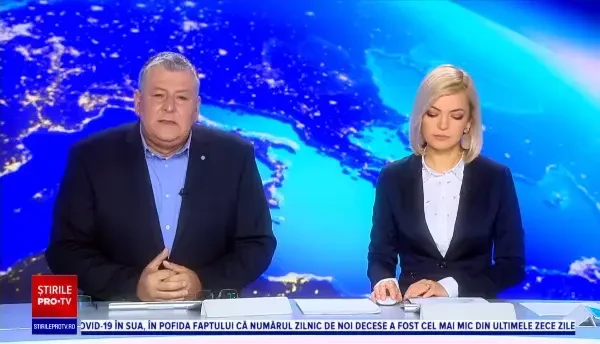 TIR spulberat de un tren de călători. Cum s-a întâmplat