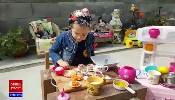 Pregătirile pentru Paște, mai ușoare cu copiii alături: „O ajut pe mami la treburi”