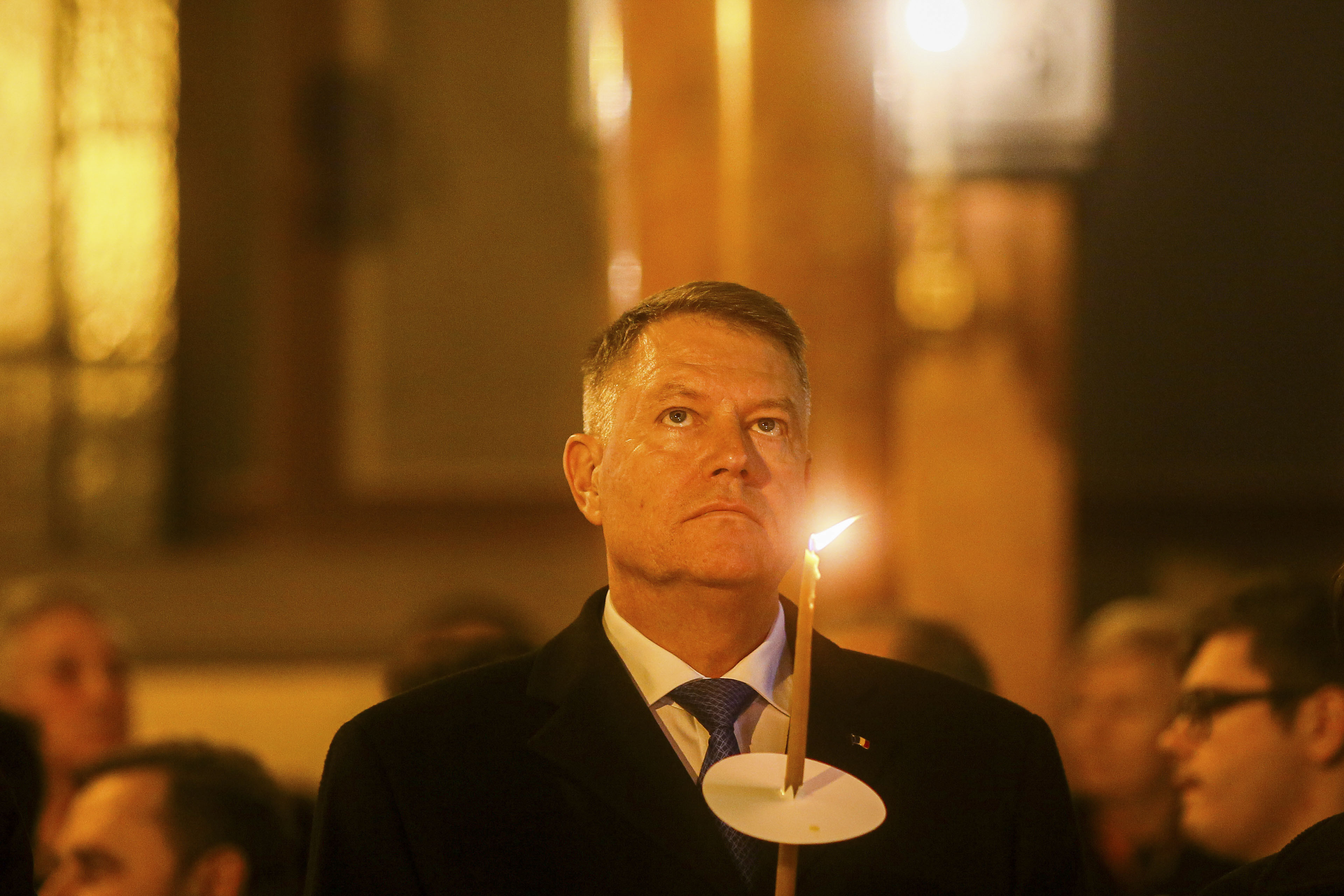 Mesajul lui Klaus Iohannis de Paștele ortodox: ”Să fim mai aproape de semenii aflaţi în suferinţă, loviţi de război”