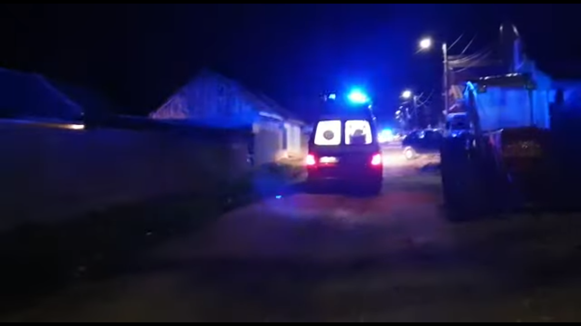 Bătaie între mai multe persoane, la Codlea. Polițiști răniți după ce au fost atacați cu lopata