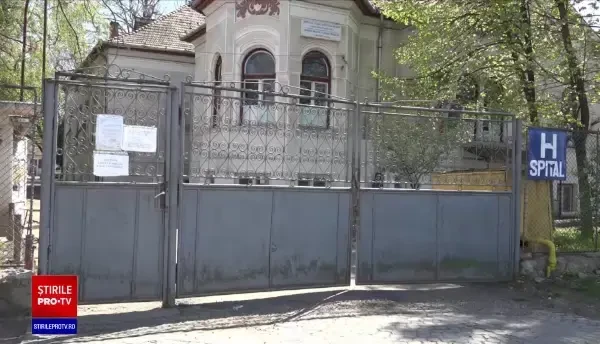 Gest inexplicabil al unui tânăr internat în stare gravă din cauza Covid-19. Ce a făcut "de plictiseală"