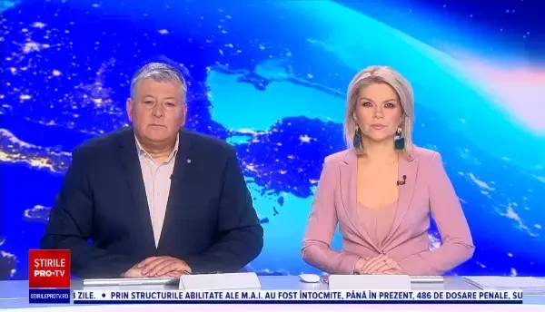 Accident grav în Gorj. Vehiculul a ieșit de pe șosea, a lovit un stâlp și s-a oprit într-o gospodărie