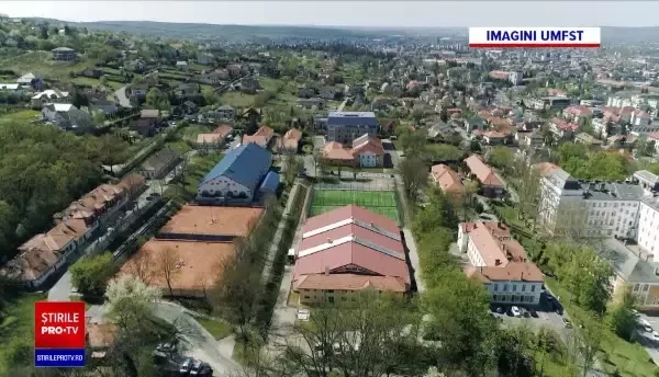 Săli de sport transformate în secții pentru tratarea bolnavilor de COVID-19