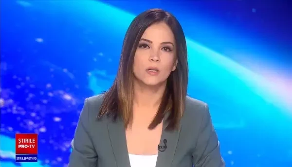 Un tramvai a luat foc în mers, la Arad. Fusese fabricat în urmă cu aproape 60 de ani