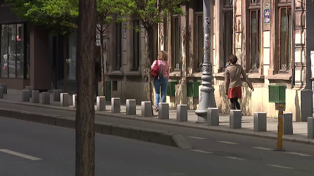 Magazinele se pregătesc să iasă din criză. Când se vor redeschide mall-urile