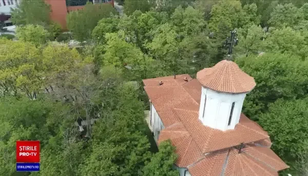 Tot mai mulți credincioși cer deschiderea bisericilor: „N-am avut așa ceva. Ca și când biserica este pricina bolii”