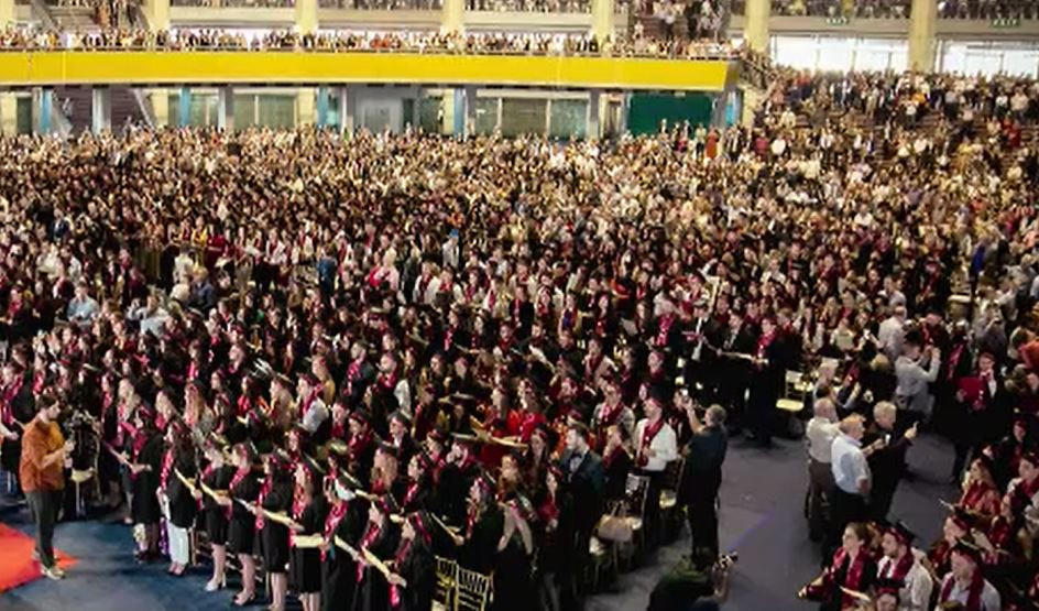 Cum vor arăta festivitățile de absolvire în acest an. "Haideţi să schimbăm tiparele"