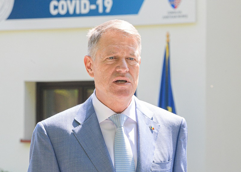 Apelul lui Iohannis către români: "15 mai e un termen administrativ. Din păcate, epidemia nu s-a terminat!"