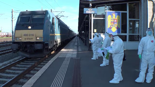 Zeci de români blocați în Austria în timpul pandemiei au ajuns în țară."O lună-două şi ne întoarcem"