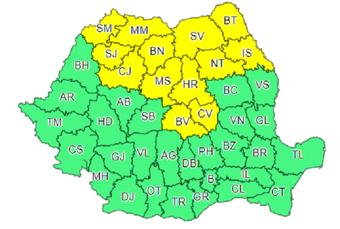 Cod galben de ploi, vijelii şi grindină &icirc;n 13 judeţe