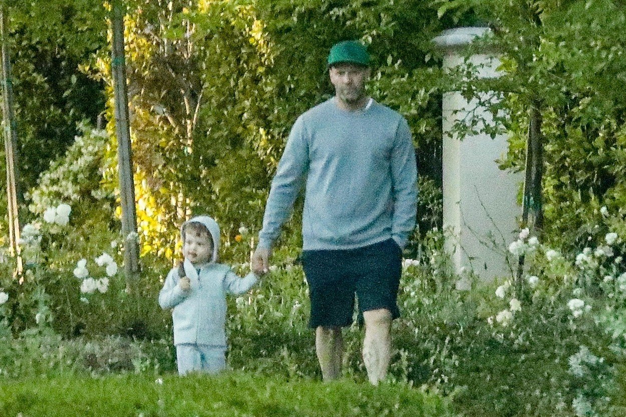 Jason Statham alături de băiatul său