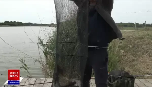 Este liber la pescuit. Ce reguli trebuie să respecte pescarii