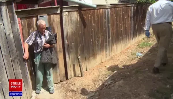 Comuna rămasă fără apă de o lună de zile, din cauza secetei. „Eu mă spăl cu sticla şi cana”