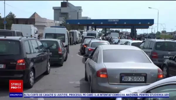 Haos la frontiera de vest a României. Peste 17 mii de persoane au fost înregistrate doar la Nădlac