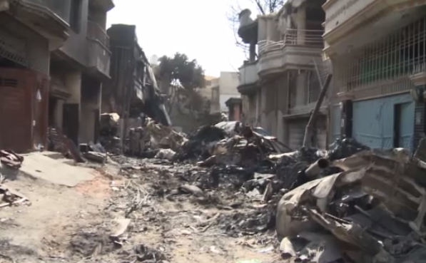 Imagini tulburătoare de la locul tragediei aviatice din Pakistan. Ce a mai rămas din casele oamenilor. VIDEO
