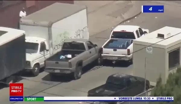Urmărire ca în filme pe străzile din Los Angeles. Ce a făcut șoferul este incredibil