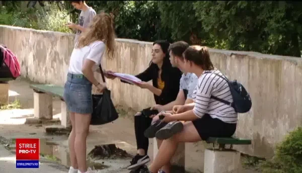 Măsuri stricte pentru BAC și Evaluarea Națională 2020. Fiecare elev va fi supus termoscanării